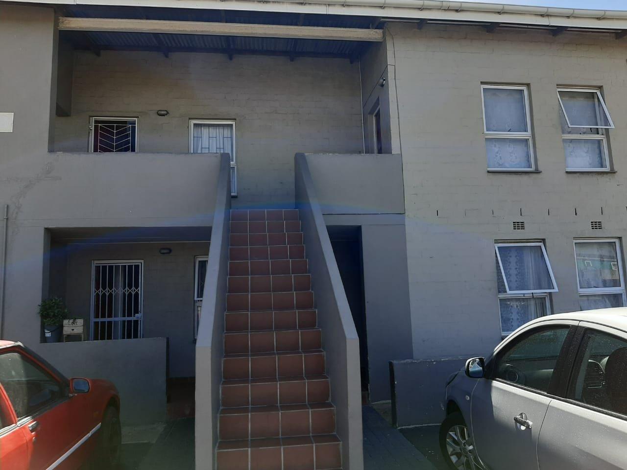 3 Bedroom Apartment / flat for sale in Maitland P24114155506