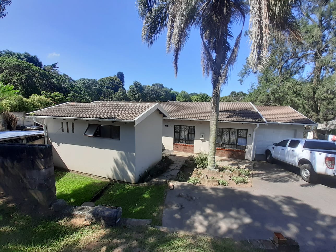 3 Bedroom House for sale in Sarnia P24114159089