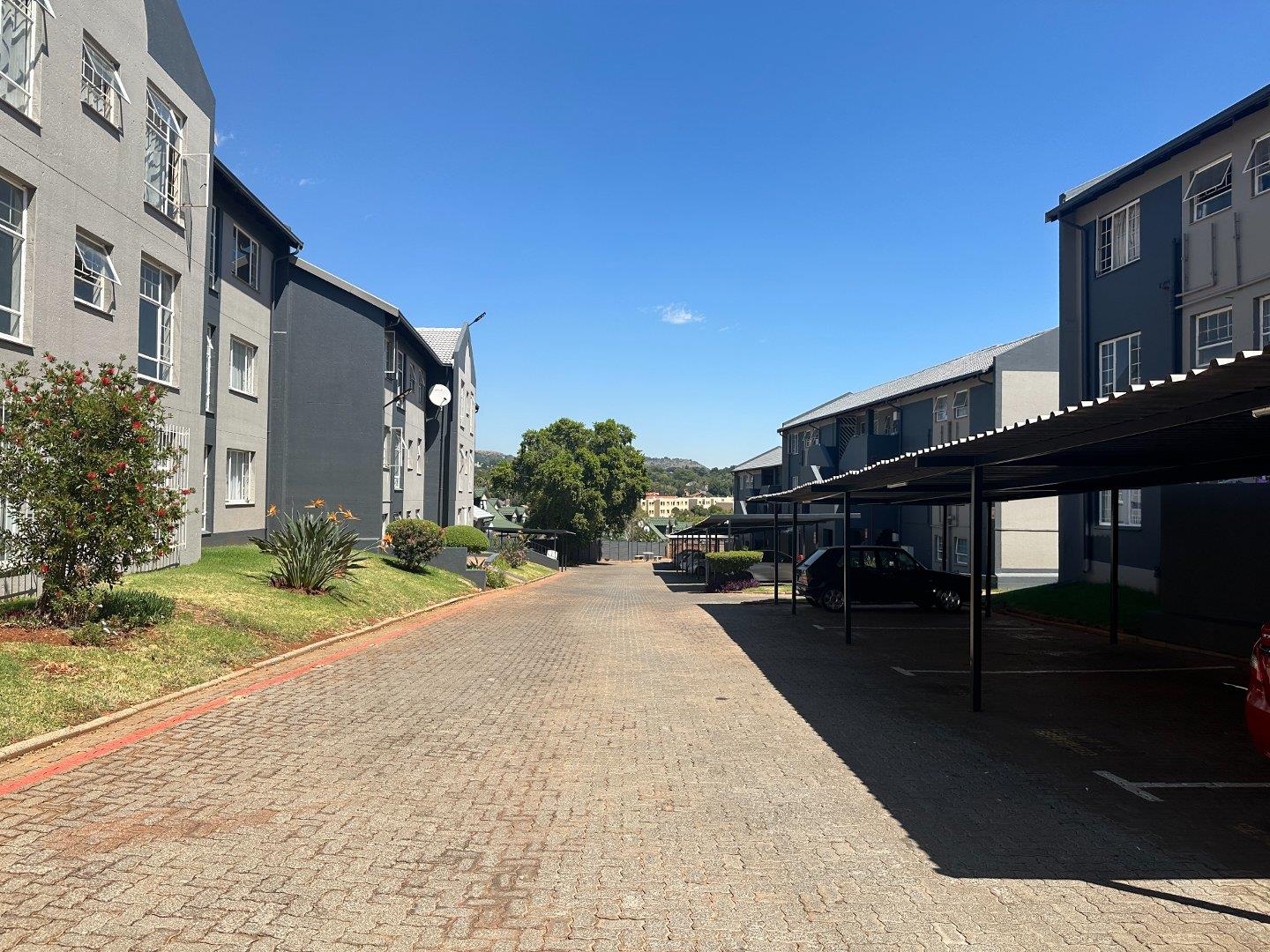 Weltevreden Park Property Property and houses for sale in Weltevreden