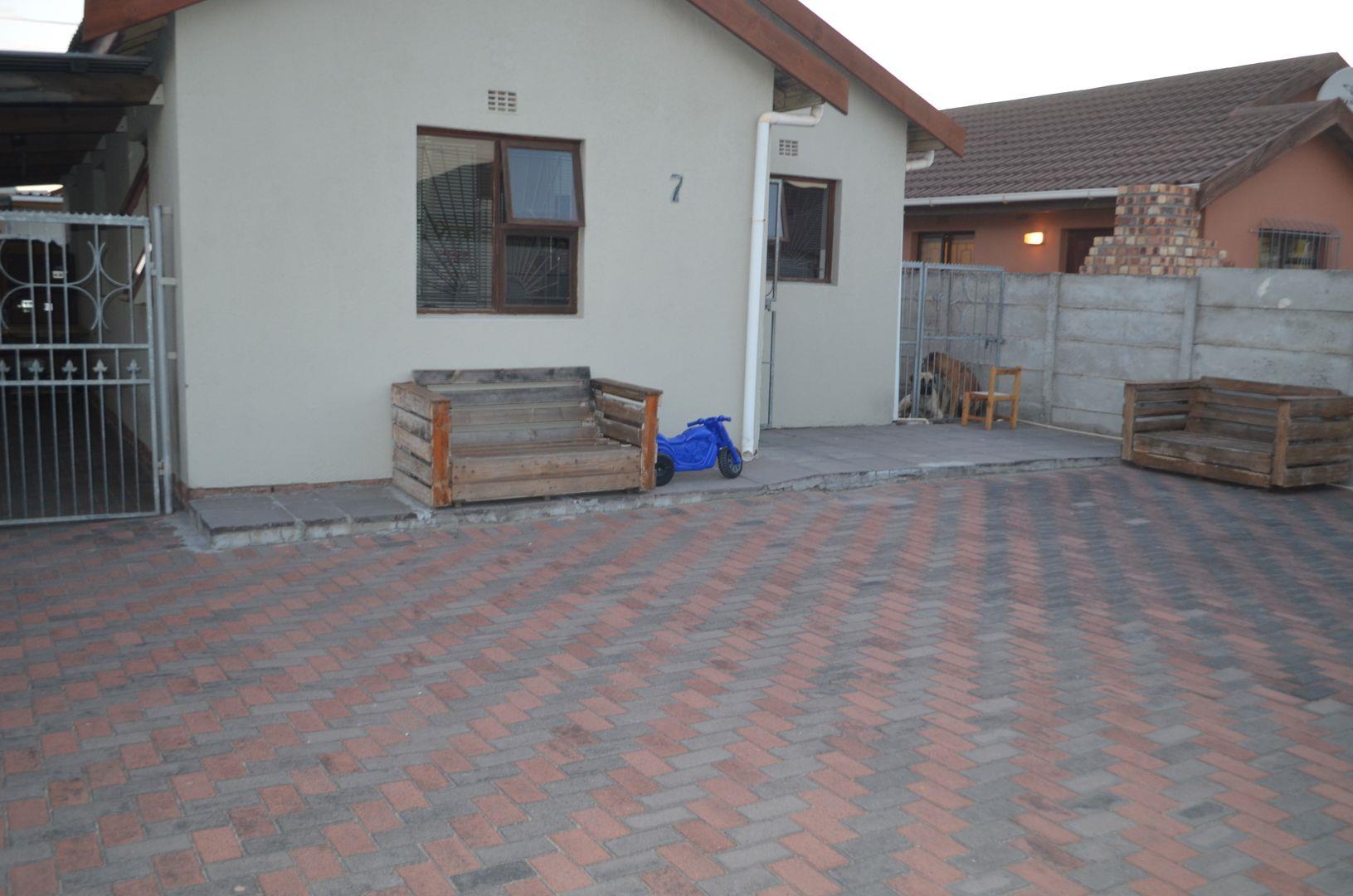 Highbury, Kuils River Property Property and houses for sale in