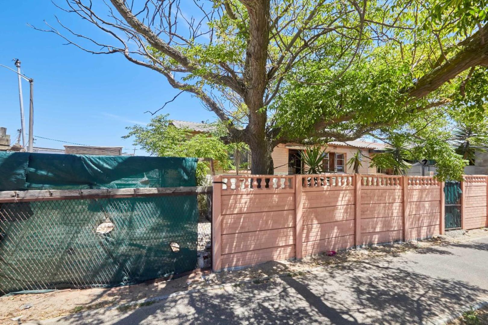 Factreton Property Property and houses for sale in Factreton