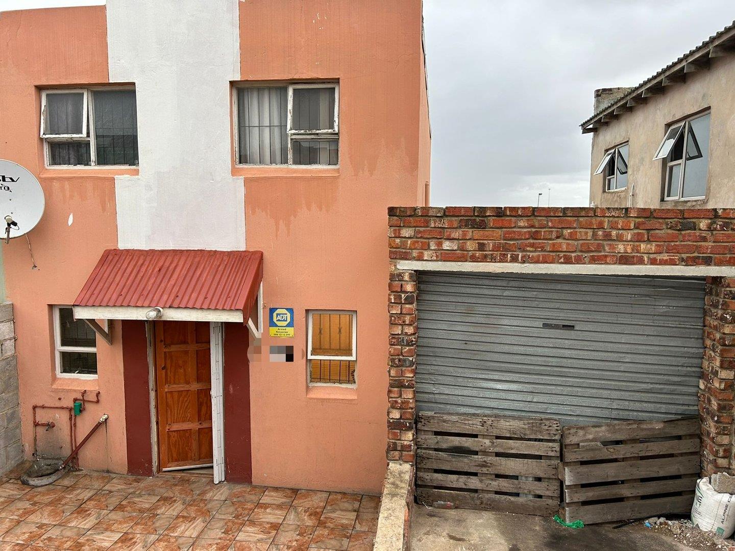 3 Bedroom House for sale in Algoa Park P24114164687