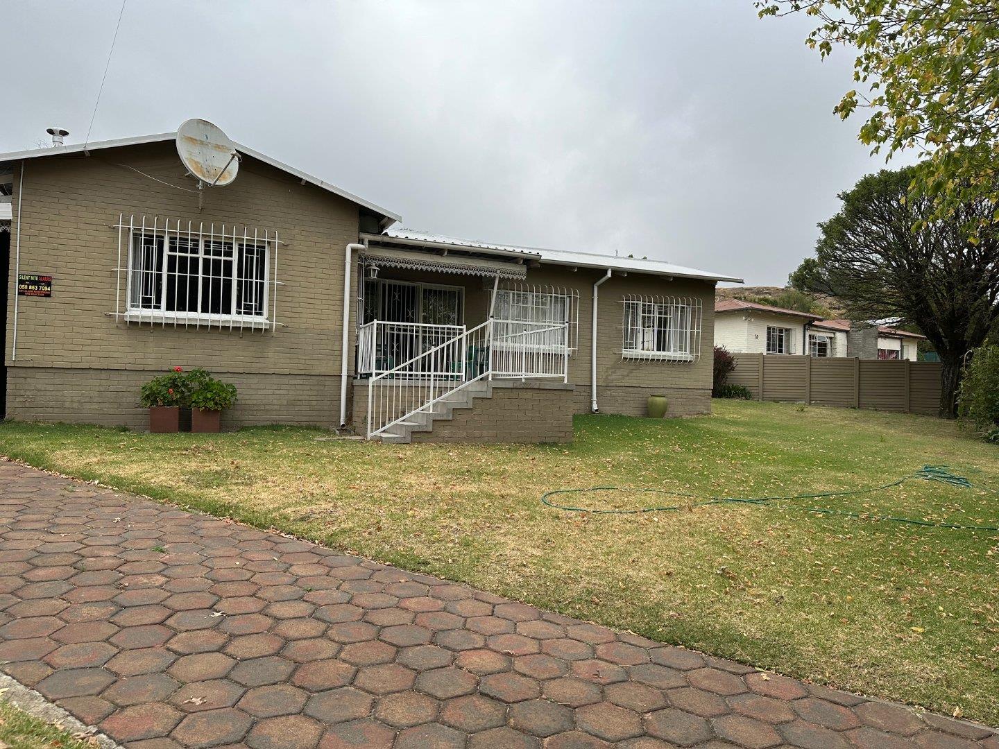 3 Bedroom House for sale in Morelig P24114165708