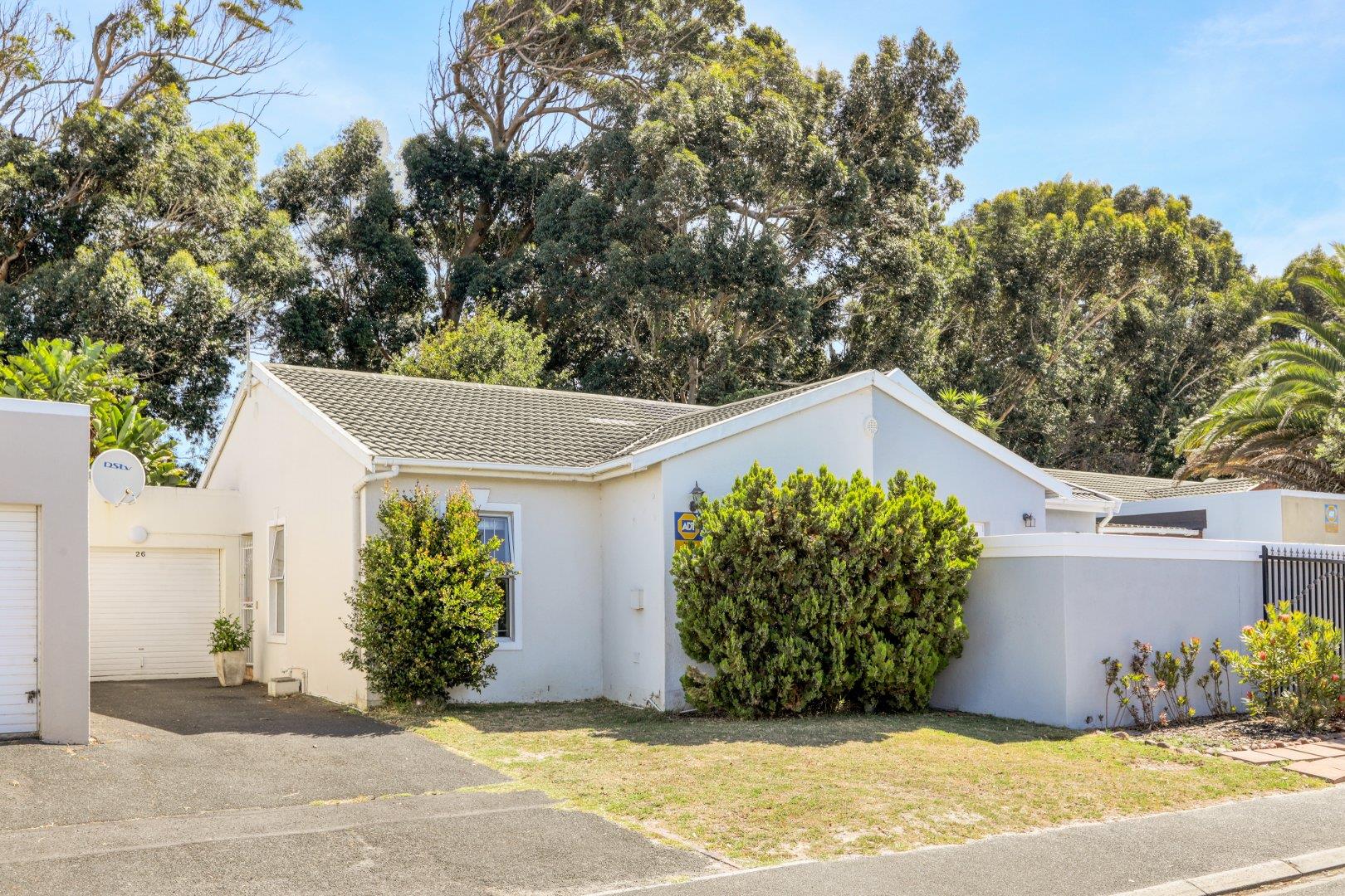 Kenilworth, Cape Town Property Houses for sale in Kenilworth, Cape