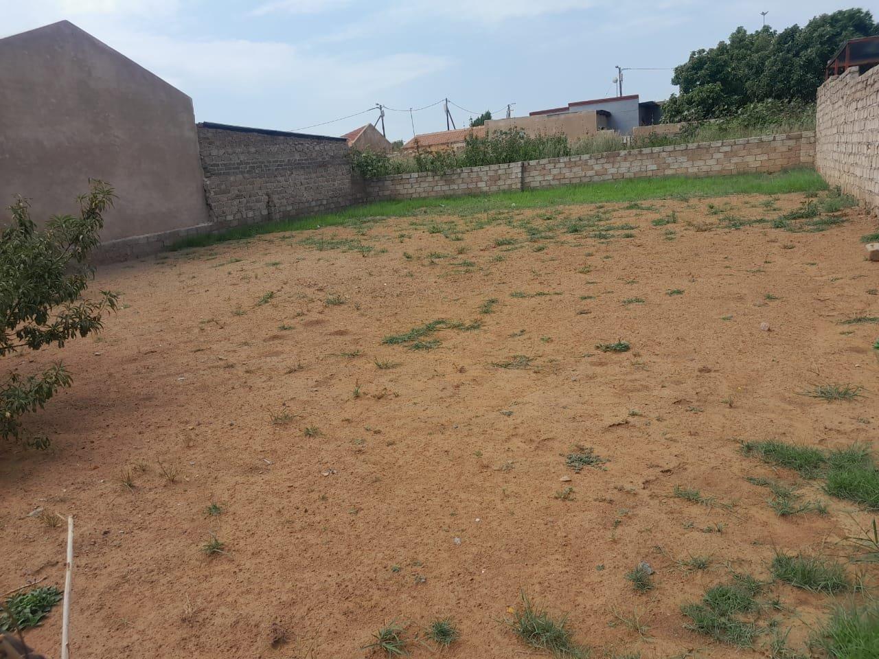 Vacant land / plot for sale in Soshanguve SS 554 Williams Street P24114169719
