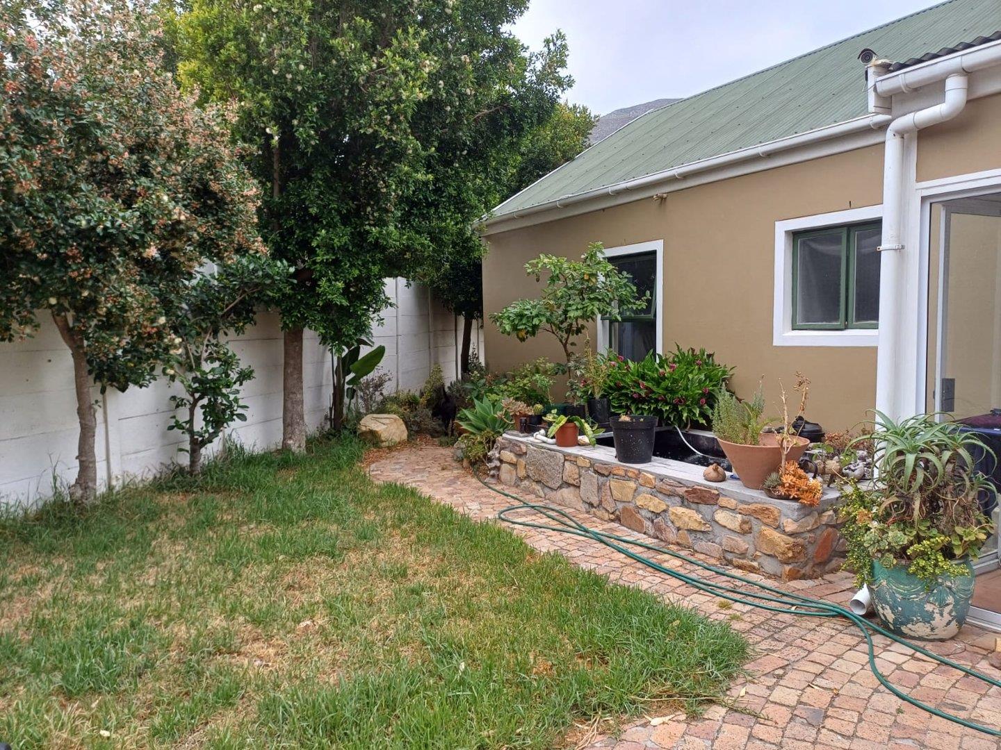Property and houses to rent in Fish Hoek Fish Hoek Property