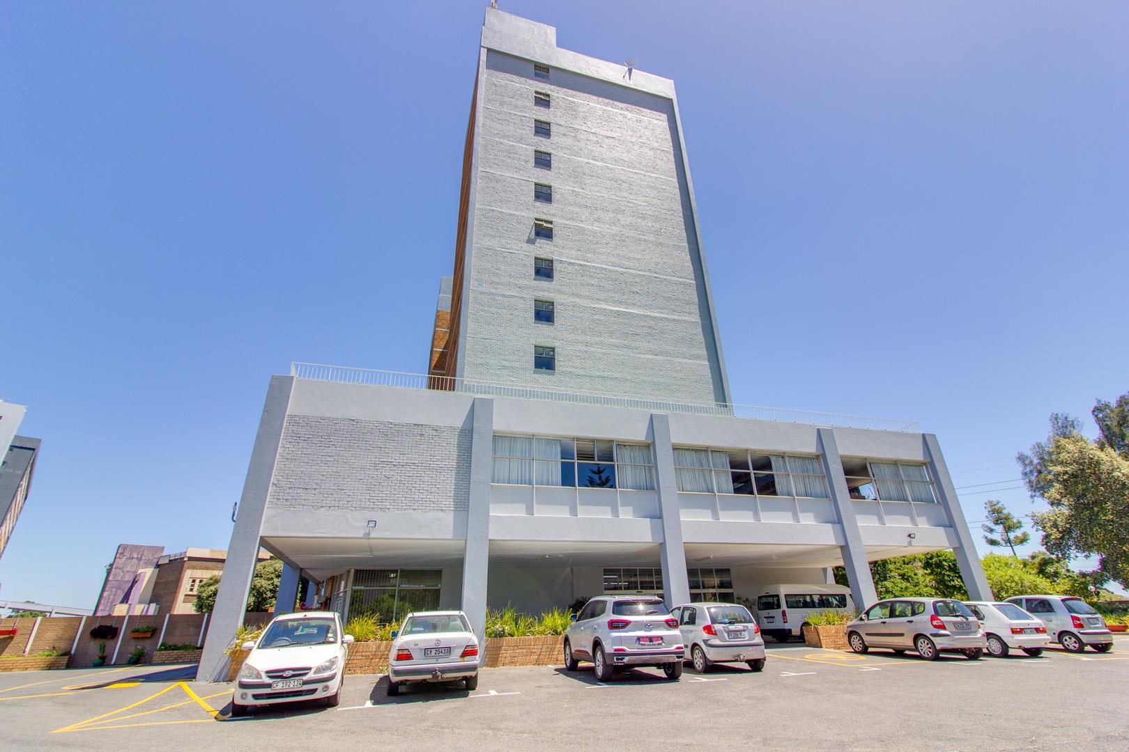 Apartments / flats for sale in Goodwood Goodwood Property