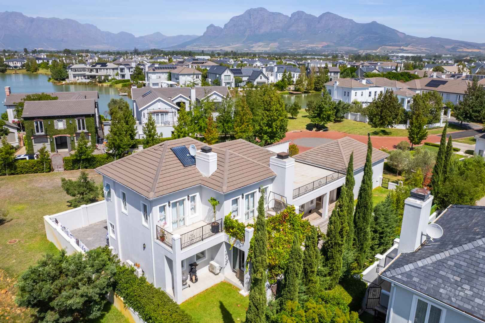 3 Bedroom House for sale in Val de Vie Estate 453 Val De Vie Estate