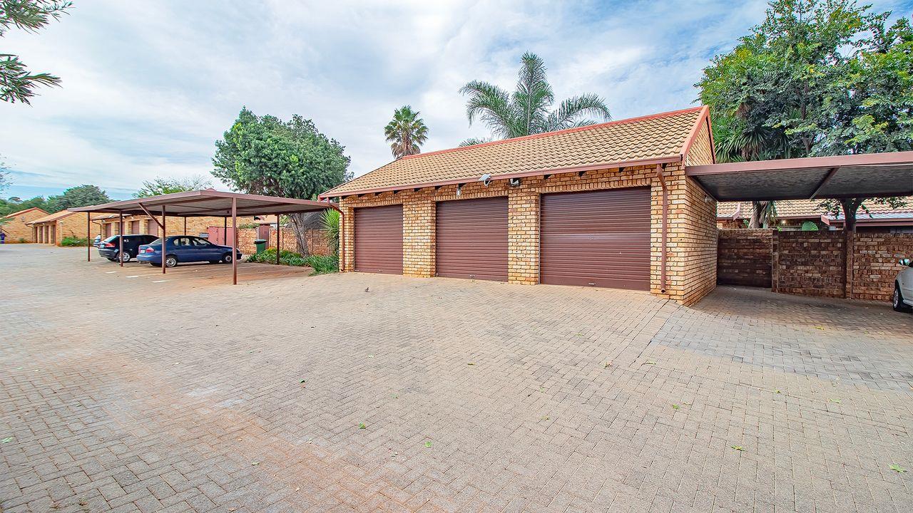 Pierre Van Ryneveld Property Property and houses for sale in Pierre