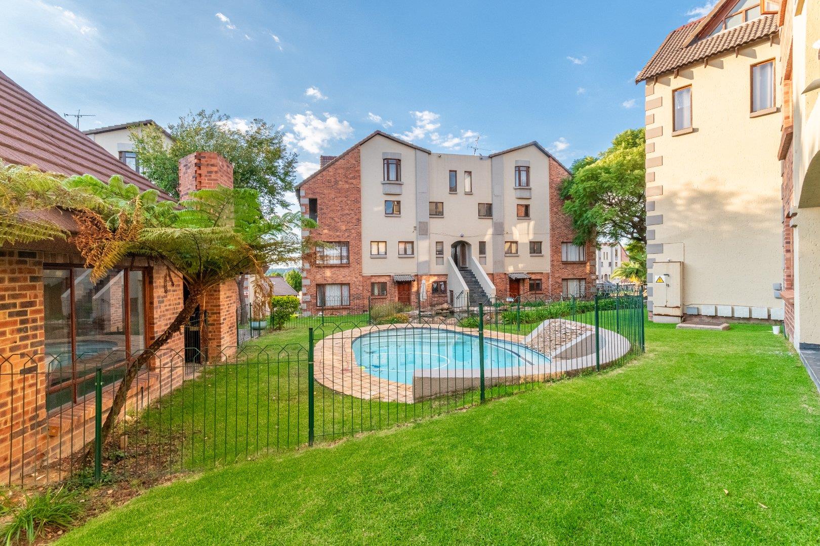 1 Bedroom Apartment / flat for sale in Randpark Ridge 74 Ferero