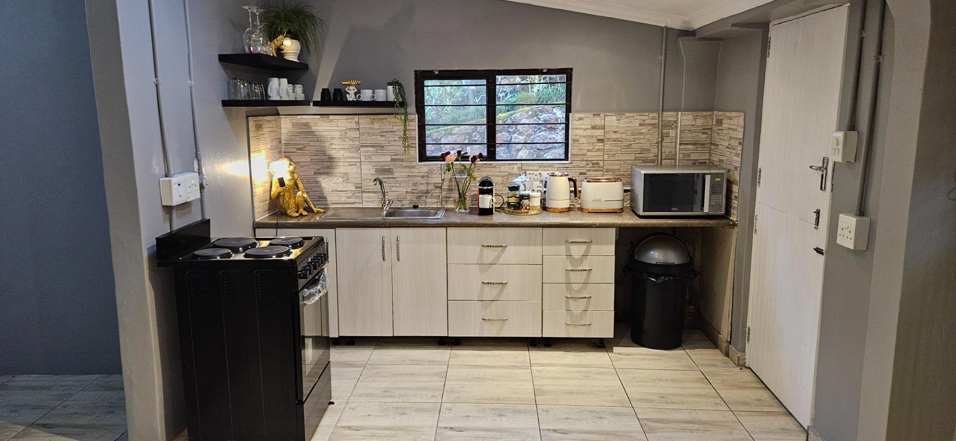 1 Bedroom Apartment / flat to rent in Westville Cotswold Drive P24