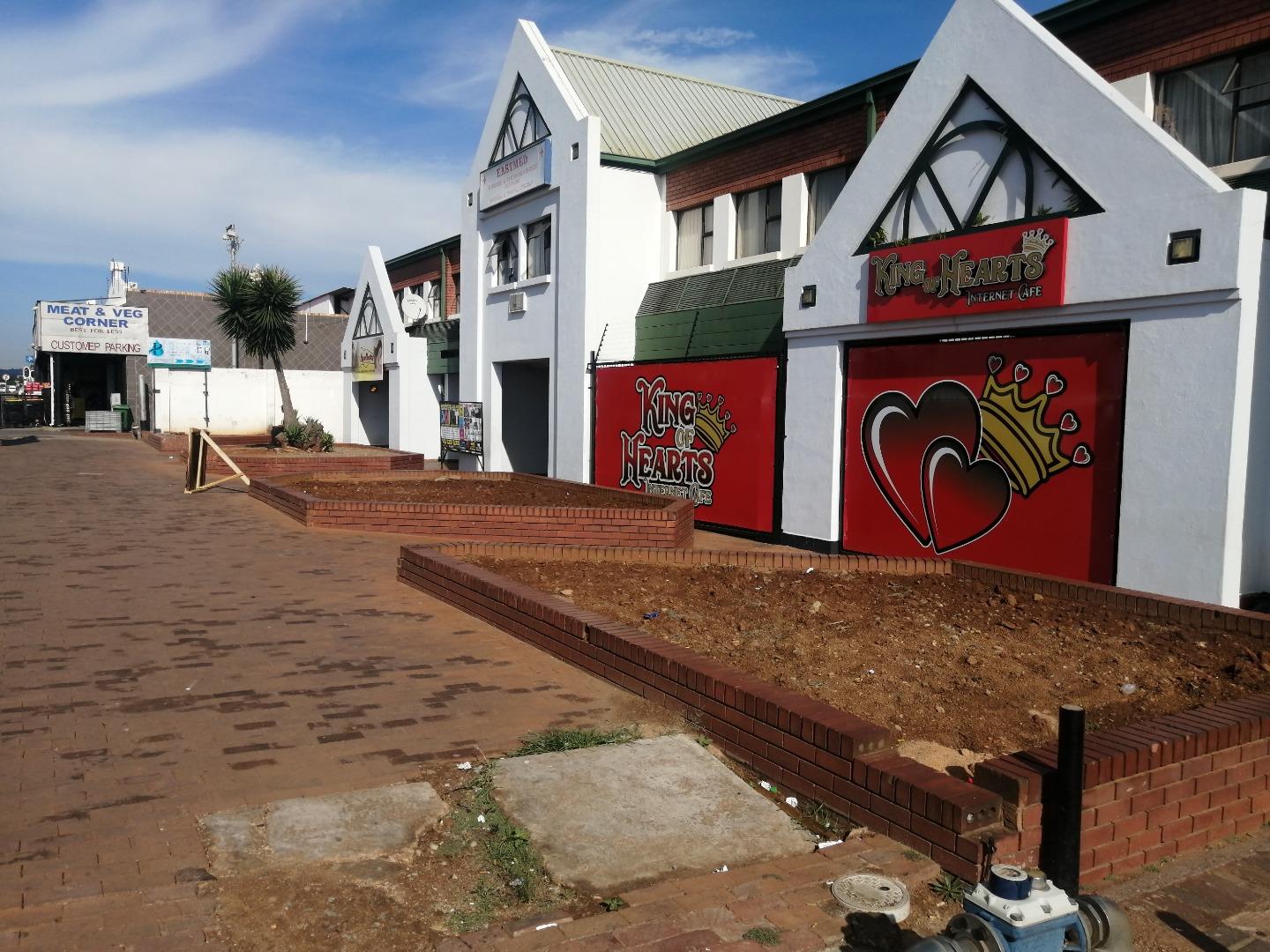 Commercial property for sale in East Lynne 60 Baviaanspoort P24