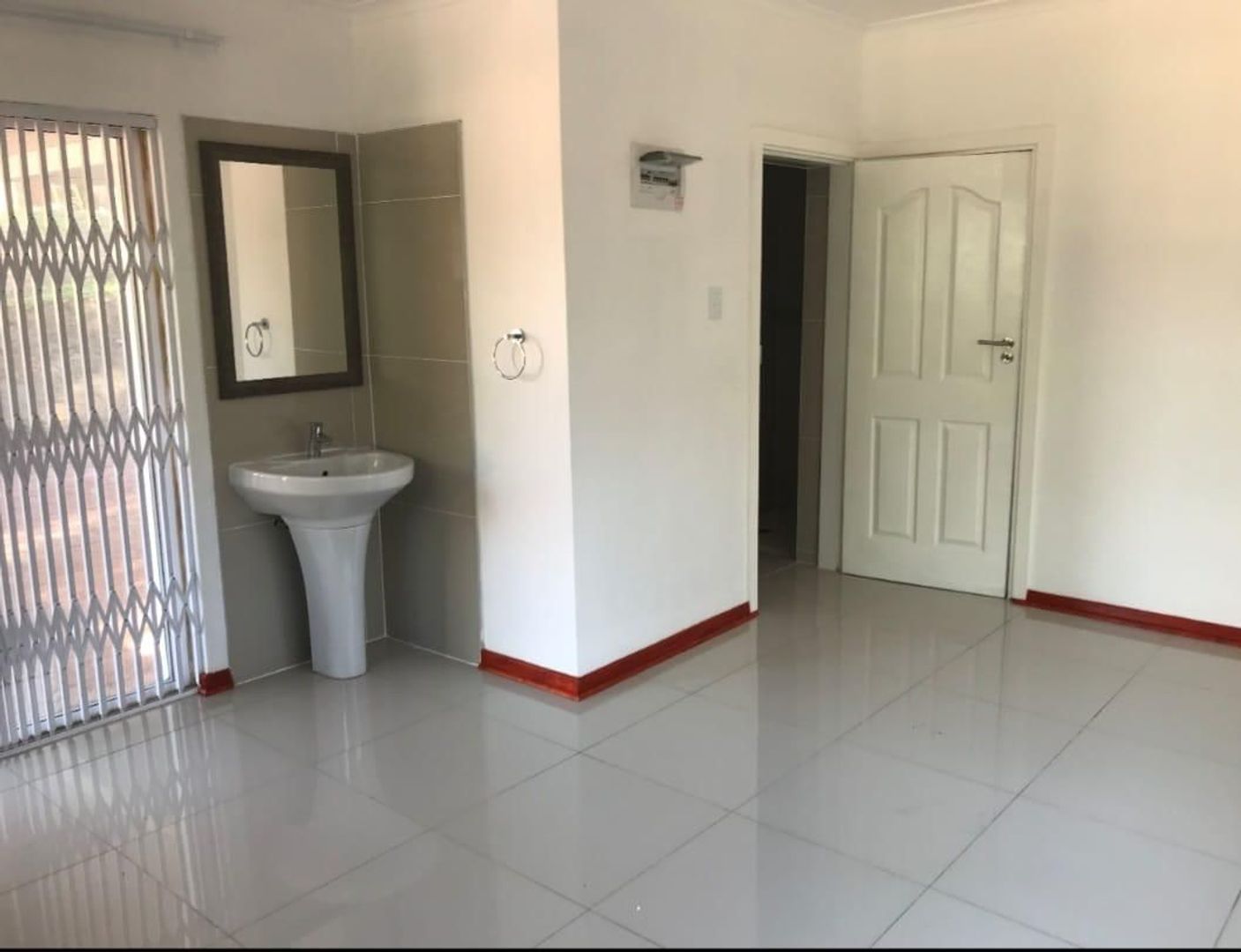 1 Bedroom House to rent in Westville P24114178856