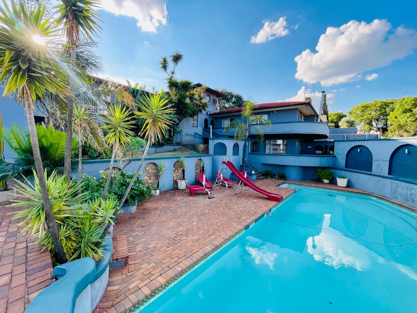 Oakdene, Johannesburg Property Houses for sale in Oakdene