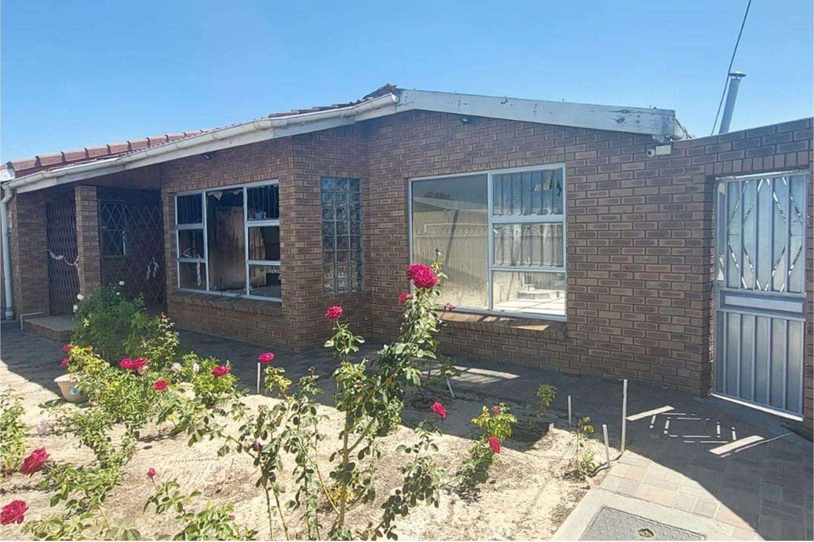 Eerste River Property Houses for sale in Eerste River Property24