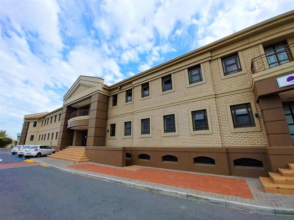 Montague Gardens Property Property and houses to rent in Montague