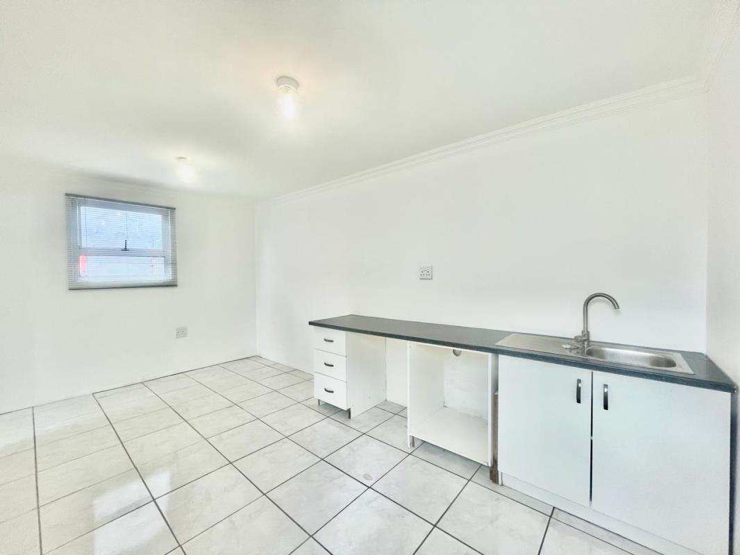 Kensington, Cape Town Property Houses to rent in Kensington, Cape