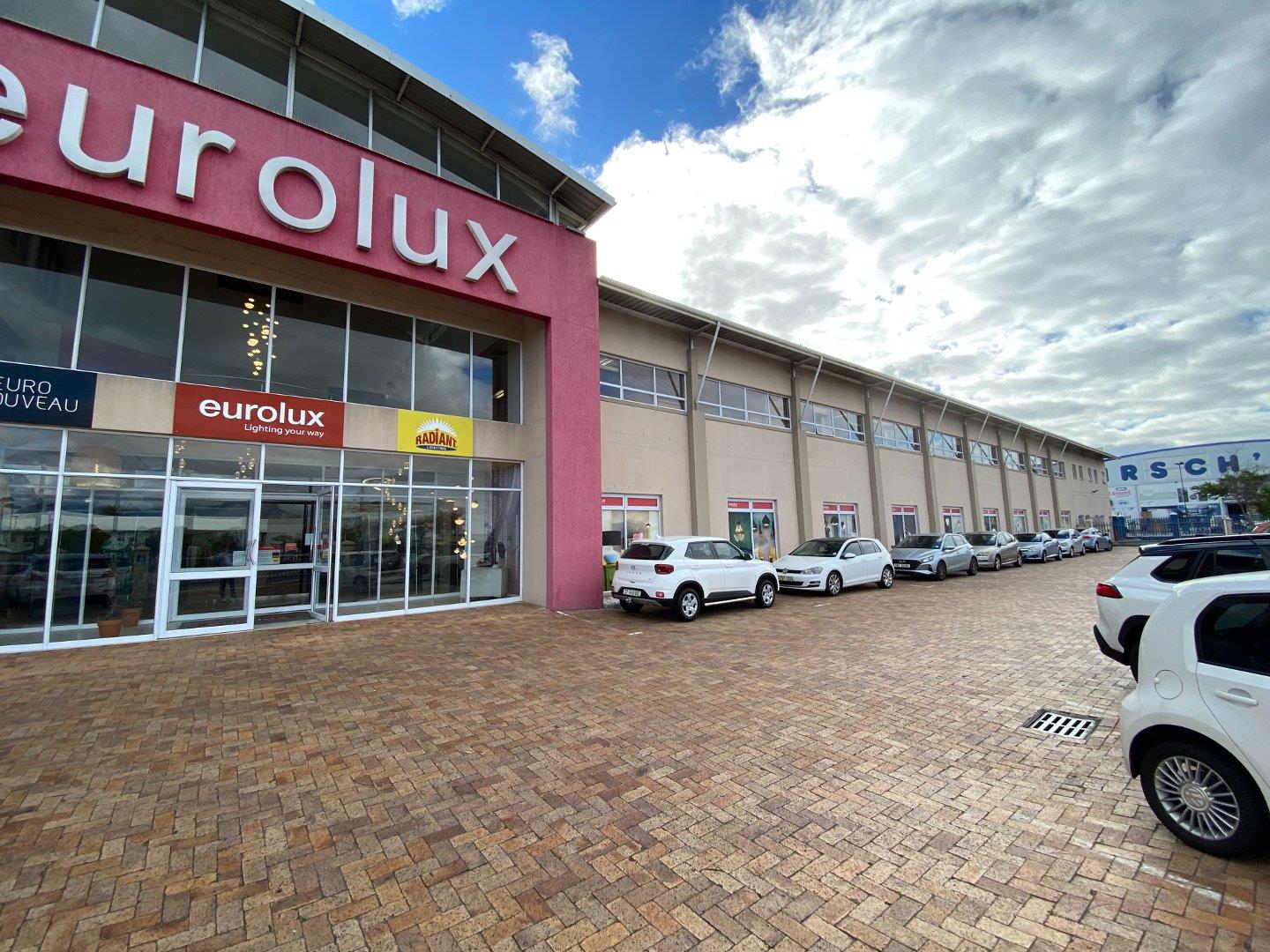 Industrial property to rent in Montague Gardens 9 Racecourse Road