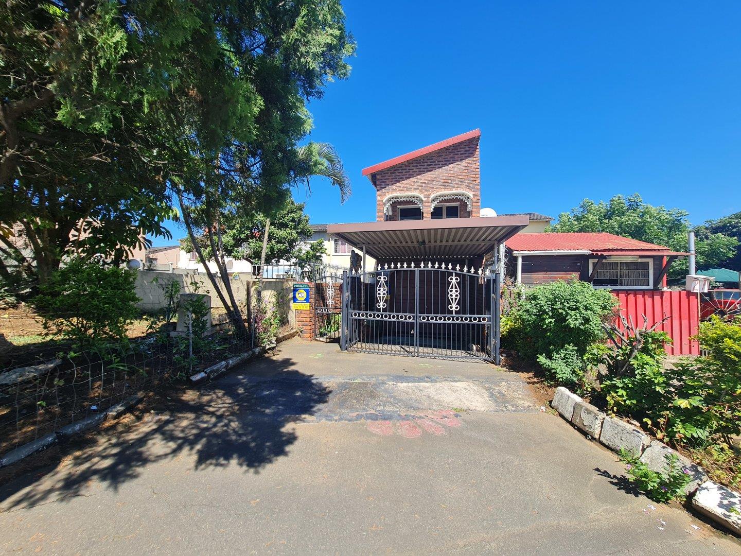 3 Bedroom House for sale in Newlands West P24114187615