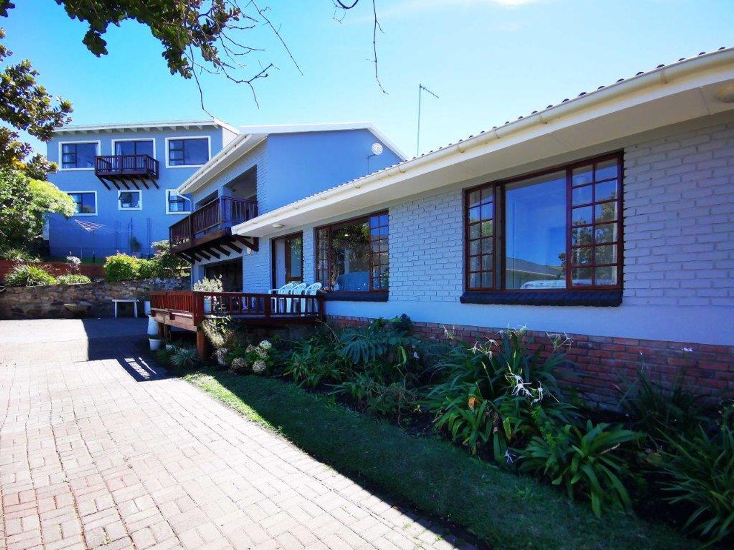 7 Bedroom House for sale in Bay P24114187978