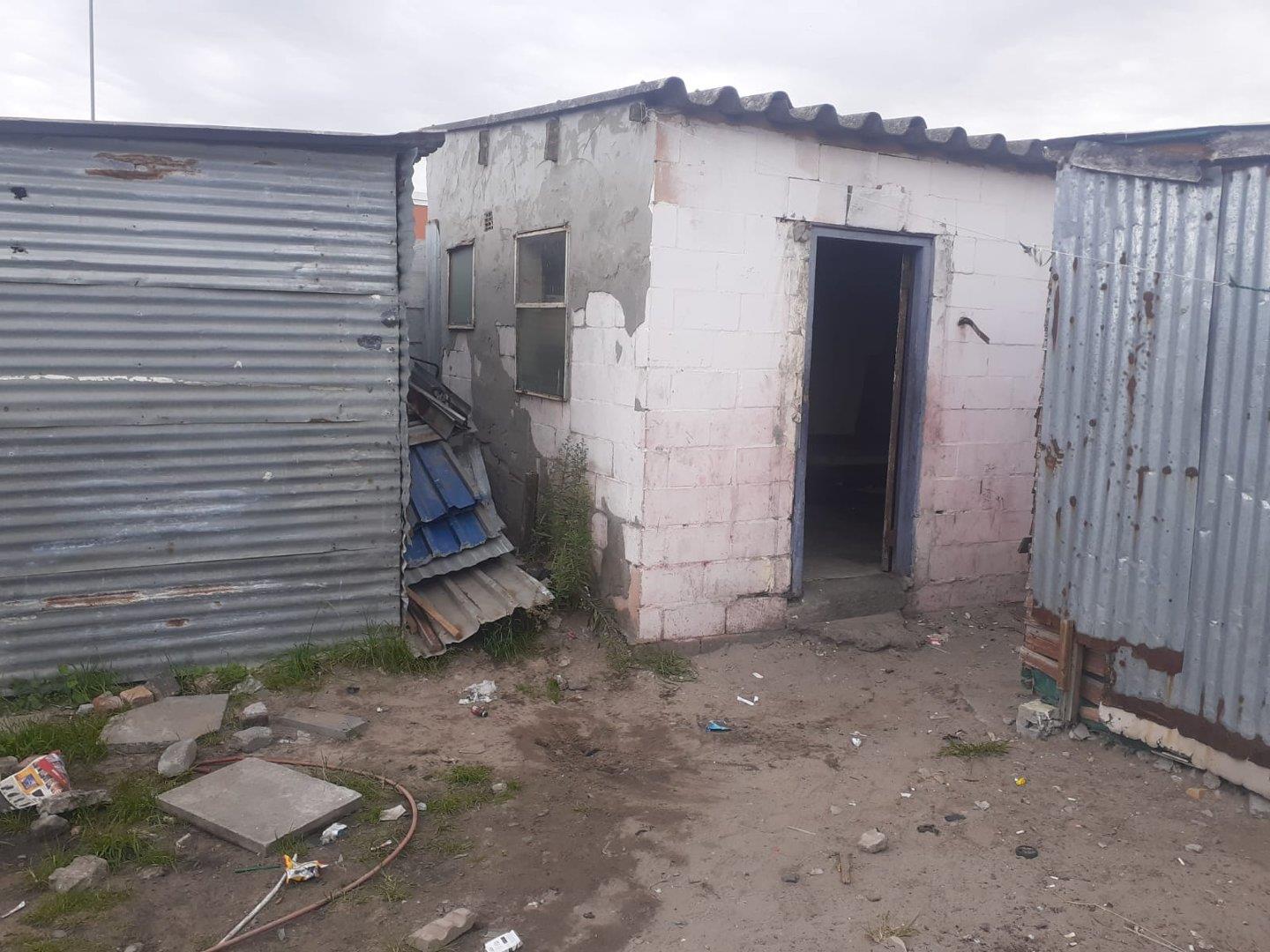 House for sale in Manenberg P24114188291