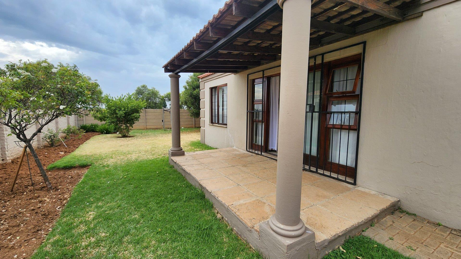Townhouses for sale in Bloemfontein Bloemfontein Property