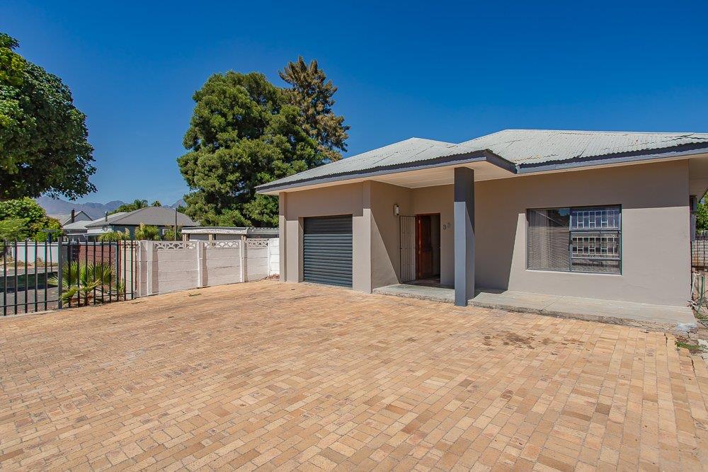 Paarl North Property Property and houses for sale in Paarl North