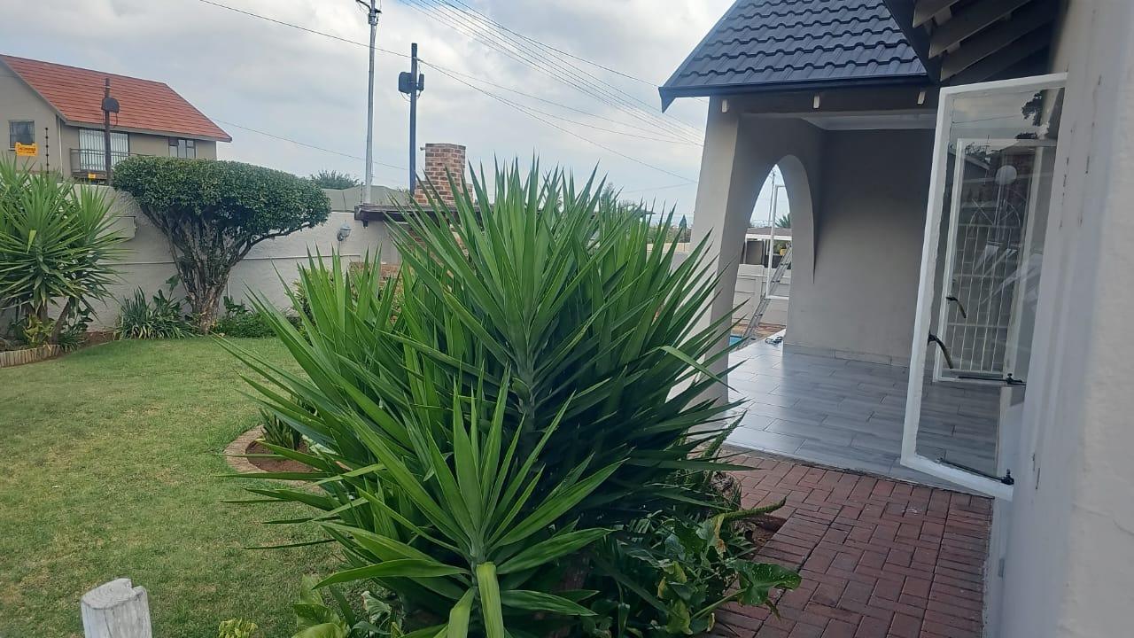 East Rand Property Apartment / flat to rent in East Rand Property24