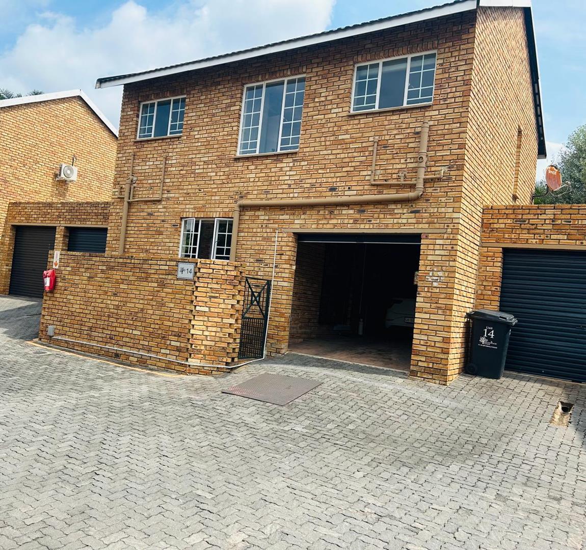 Sundowner Property Property and houses for sale in Sundowner