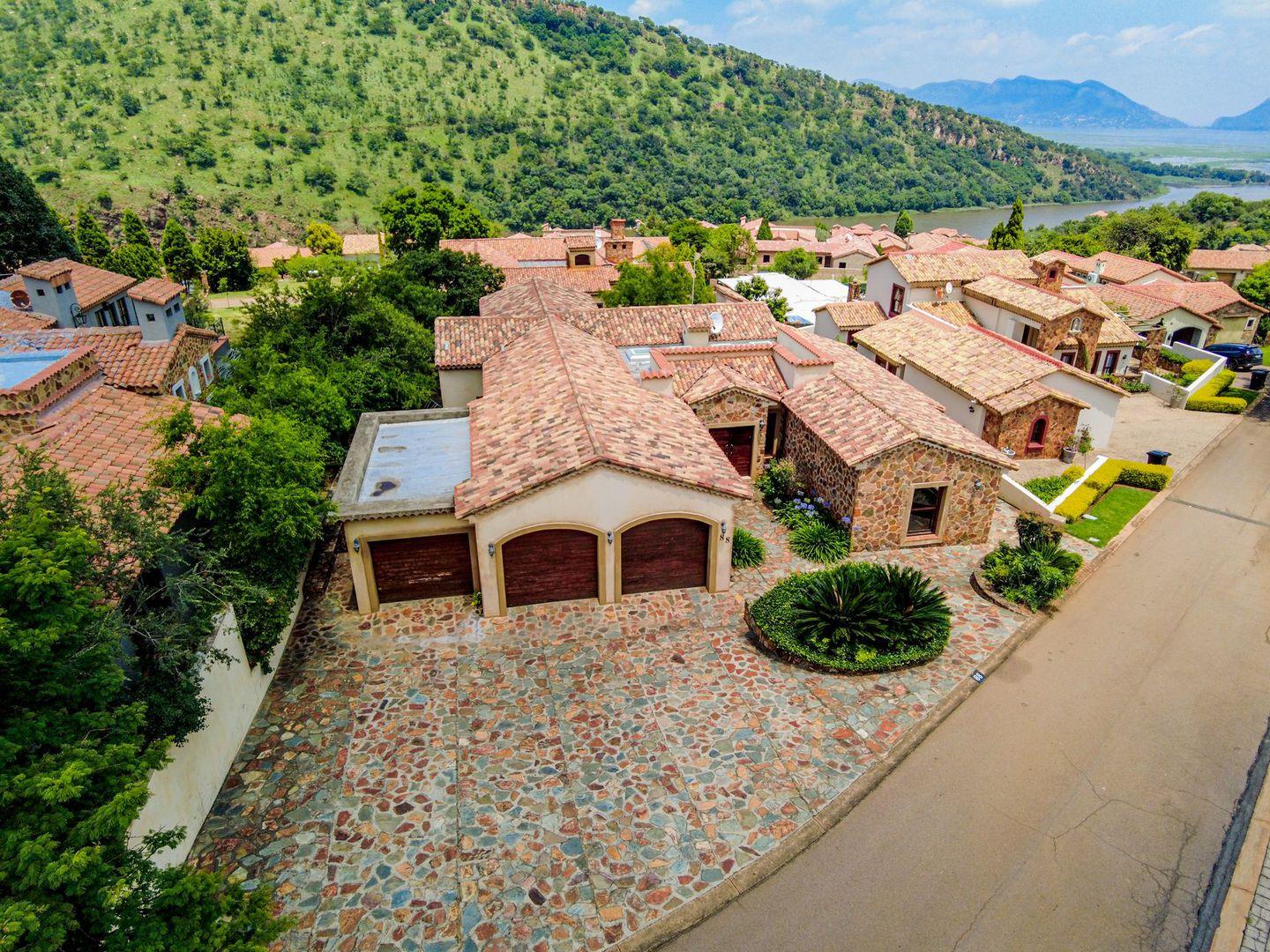 5 Bedroom House for sale in Estate D' Afrique P24114191759