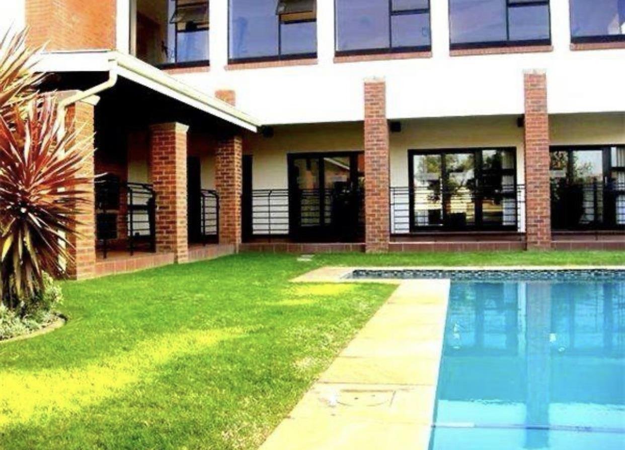 2 Bedroom Apartment / flat to rent in Greenstone Hill P24114658523