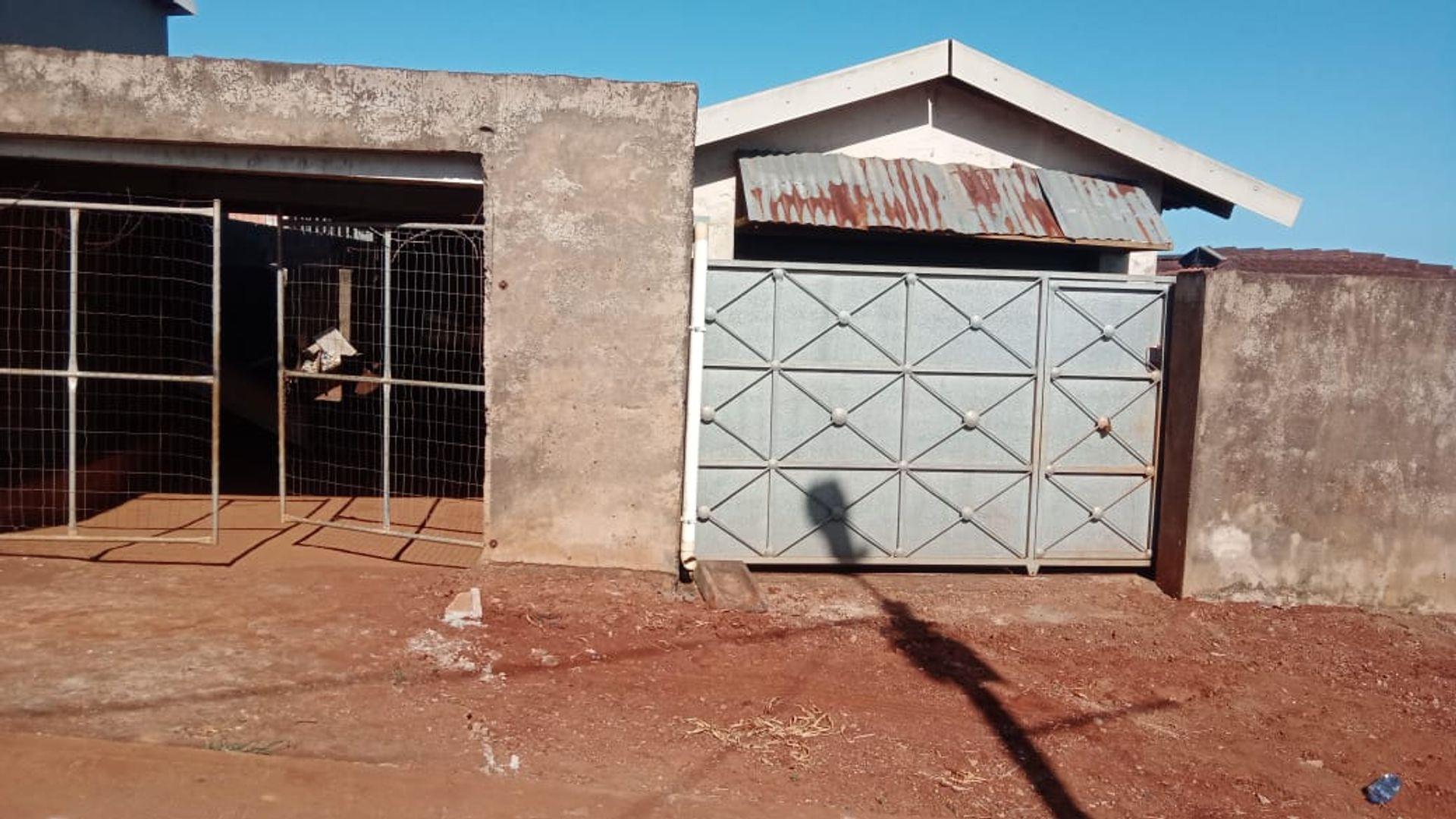 3 Bedroom House for sale in Umhlathuze P24114192906