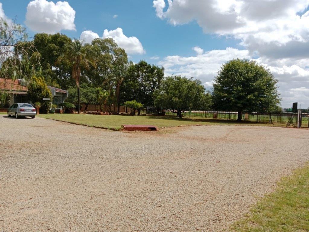 Commercial property to rent in Pomona 196 Nectar Street P24114193929