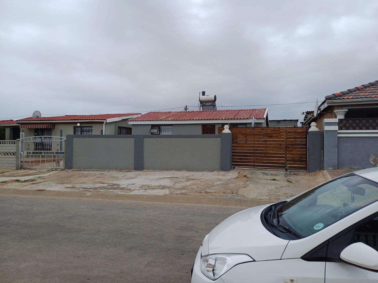 2 Bedroom House for sale in Zwide P24114188328