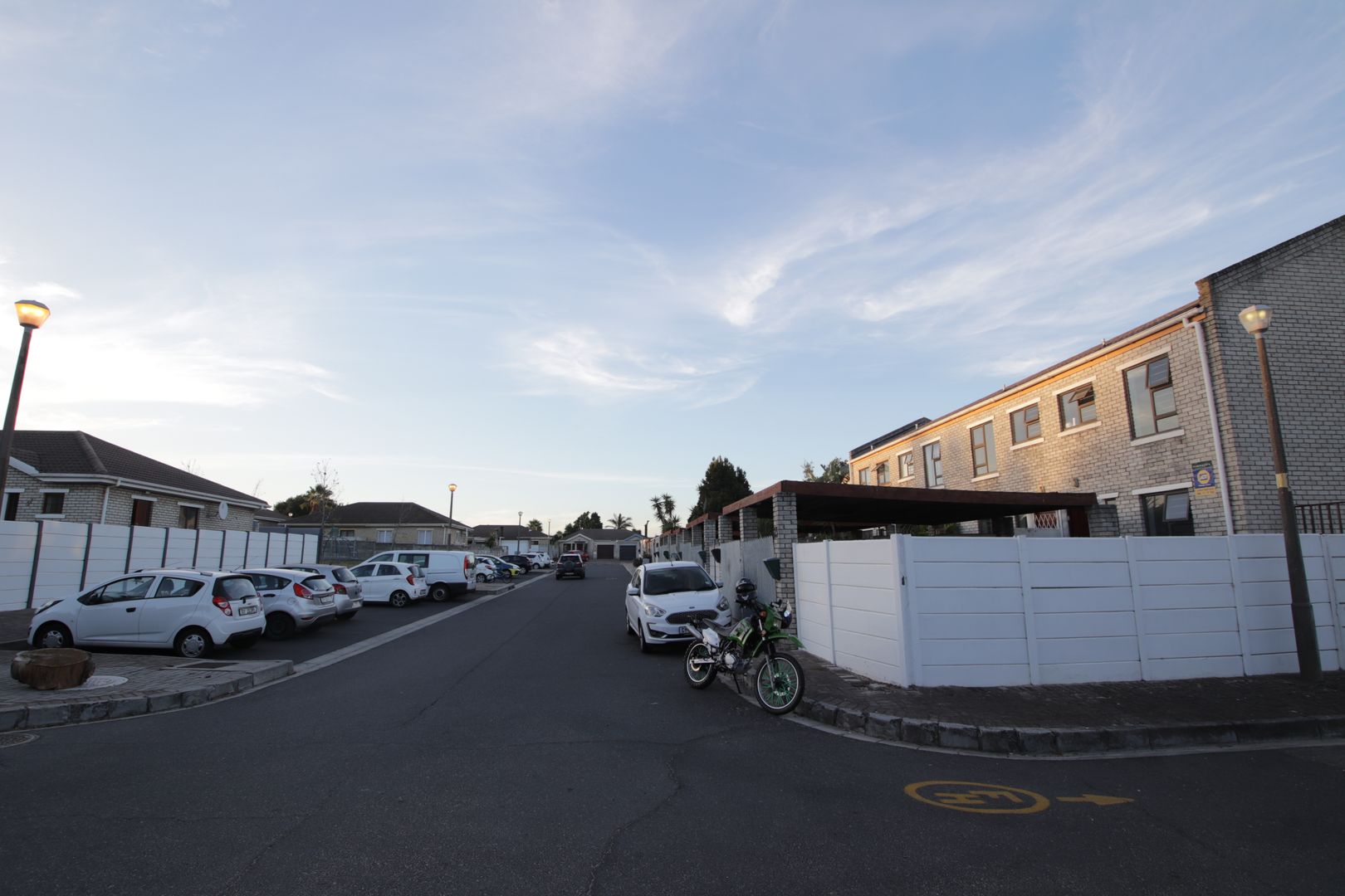 2 Bedroom Townhouse for sale in Oakglen 21 Platinum Place, 21