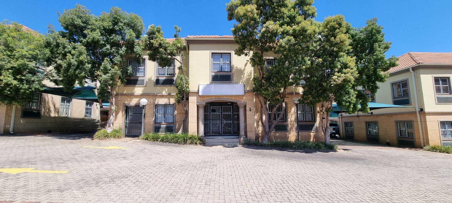 Commercial property to rent in Ferndale Unit 5, 252 Oak Avenue P24