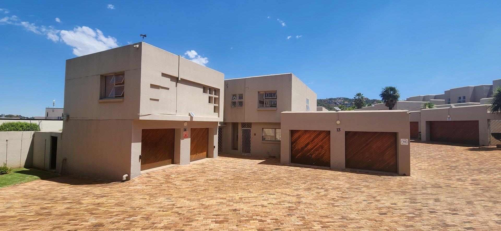 3 Bedroom Townhouse to rent in Bassonia P24114526353