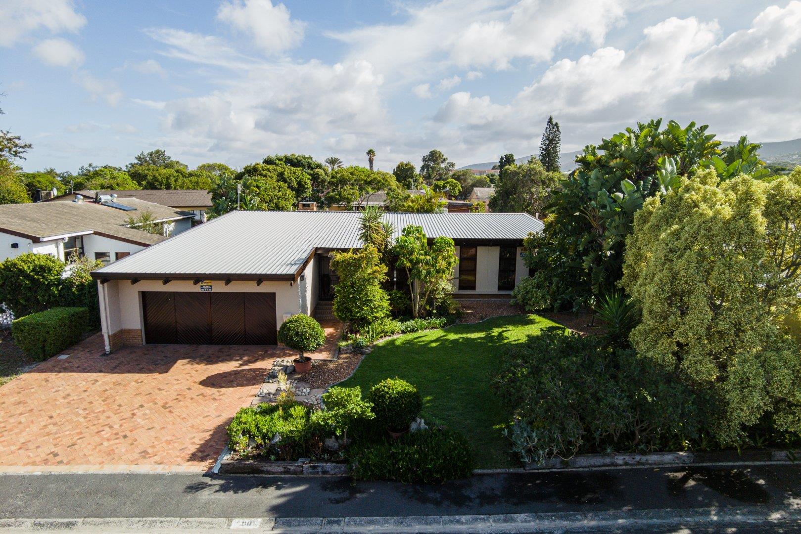 Parow North Property Houses for sale in Parow North