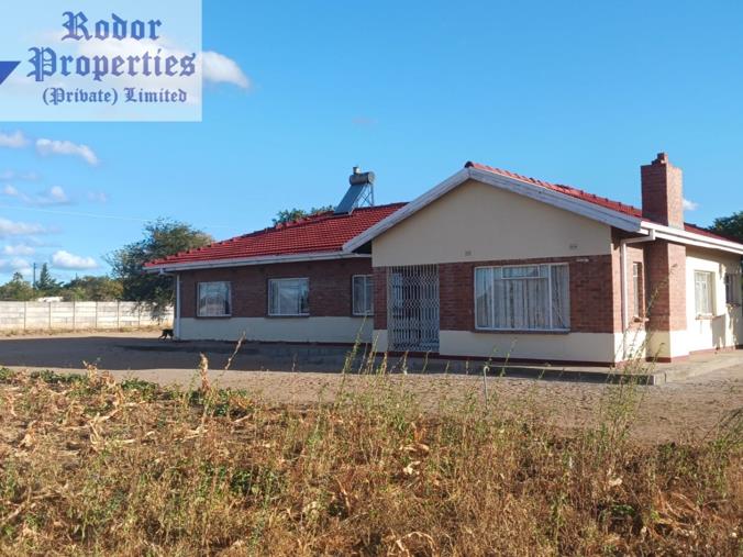 4 Bedroom House for Sale in Trenance