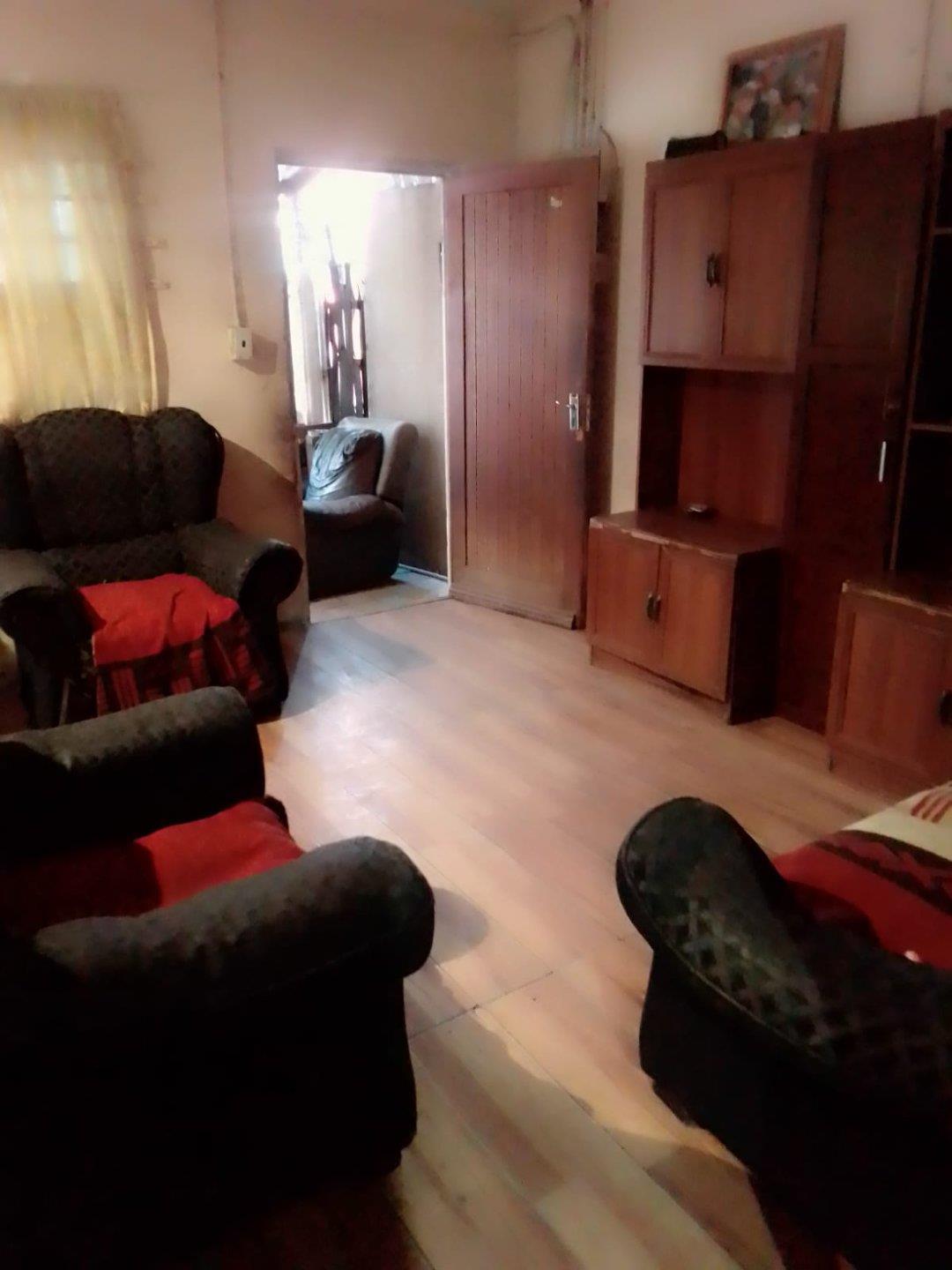 2 Bedroom House for sale in The Hague P24114199058