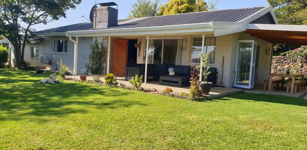 4 Bedroom House for sale in Cathkin Estate P24114199115