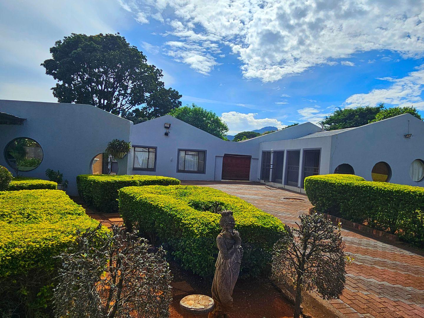 5 Bedroom House for sale in Louis Trichardt 64 Rietbok P24114199308