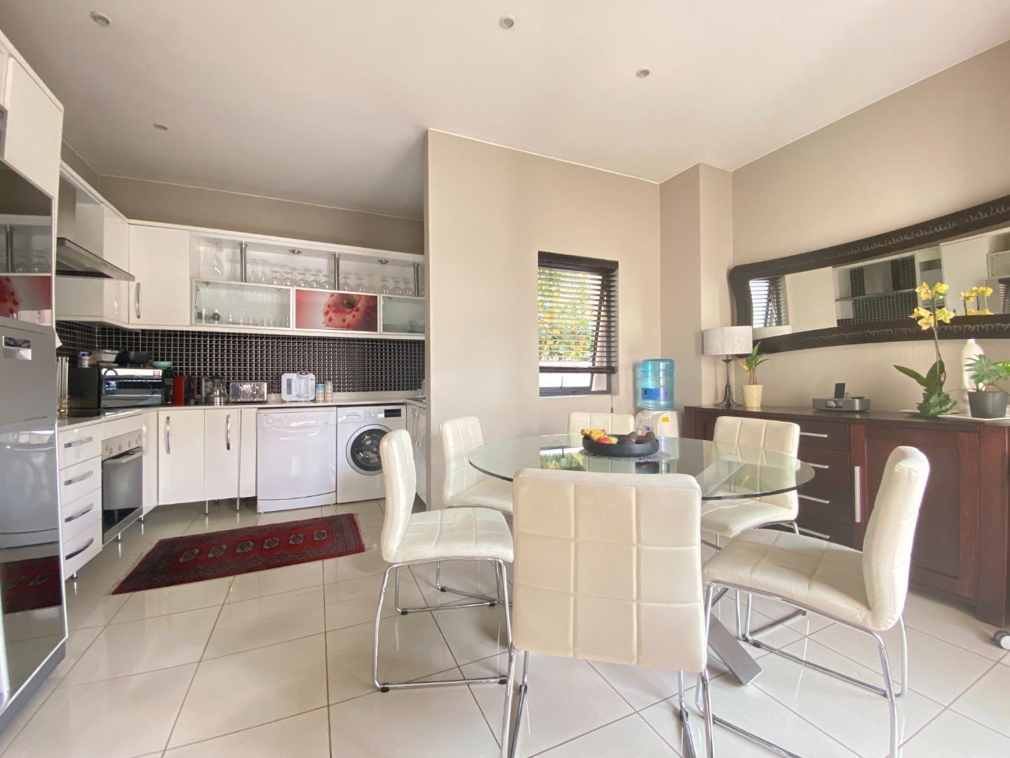 2 Bedroom Townhouse for sale in Wendywood Esprit Estate, 29 Bowling