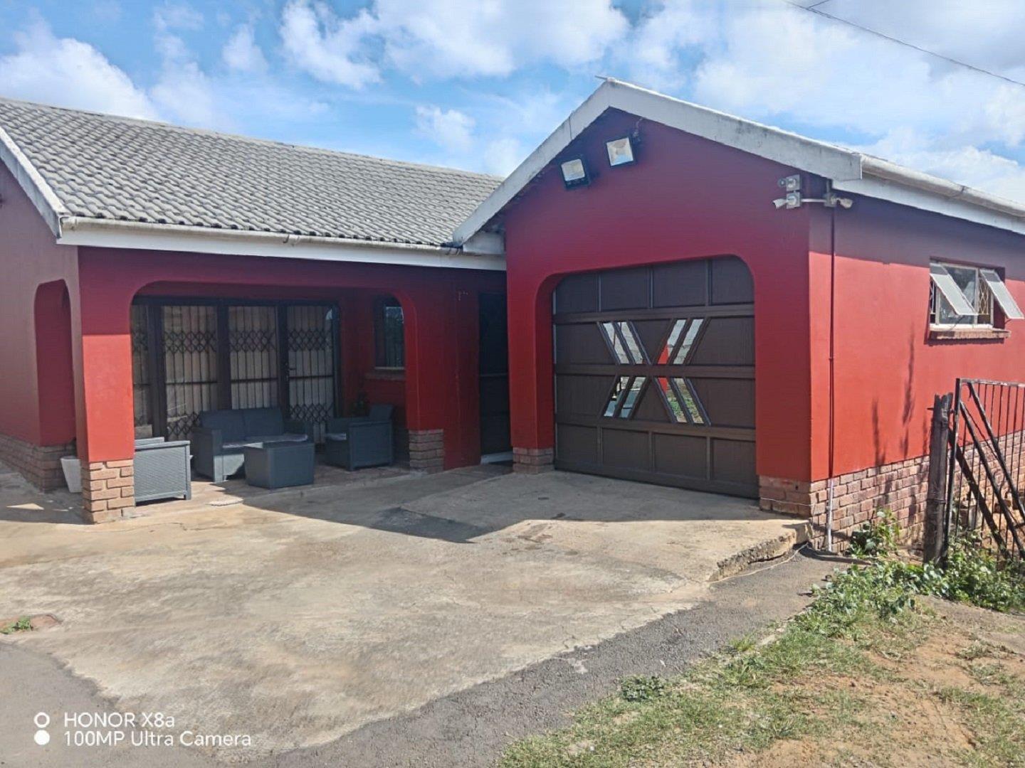 5 Bedroom House for sale in Edendale N P24114200374