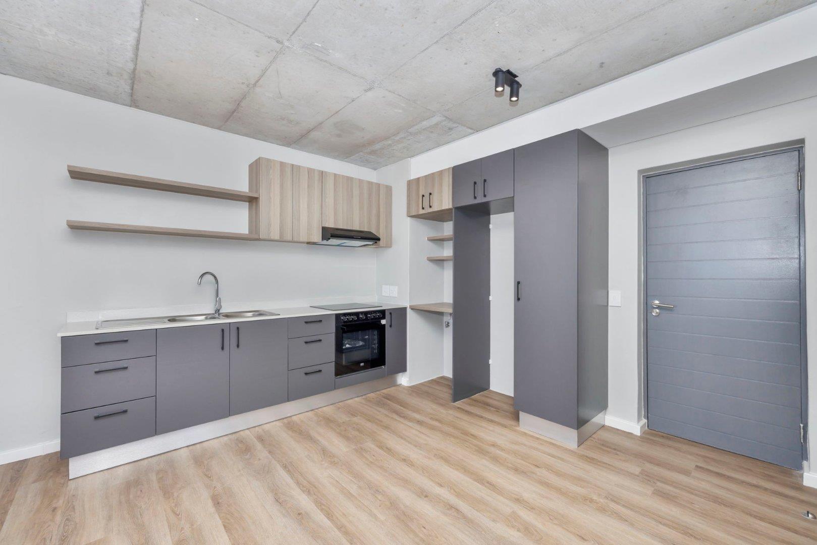 Pinelands, Cape Town Property Apartments / flats for sale in