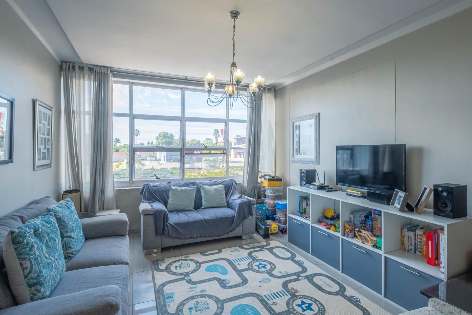 Dowerglen Property Apartments / flats for sale in Dowerglen