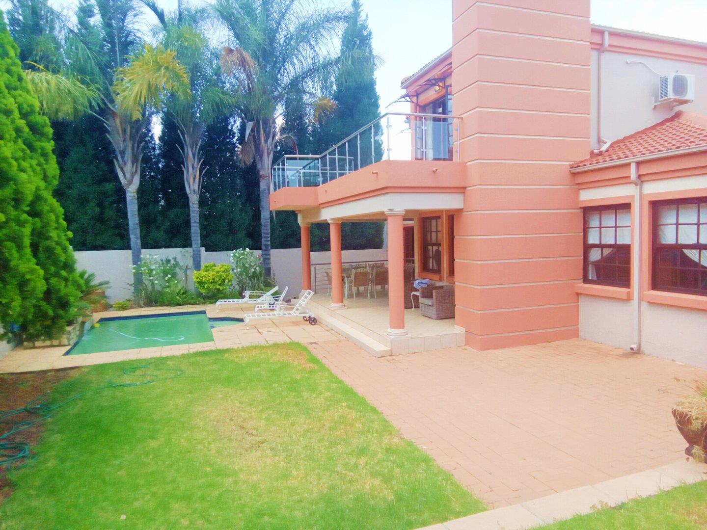 4 Bedroom House for sale in Kyalami Springwell Avenue P24114202202