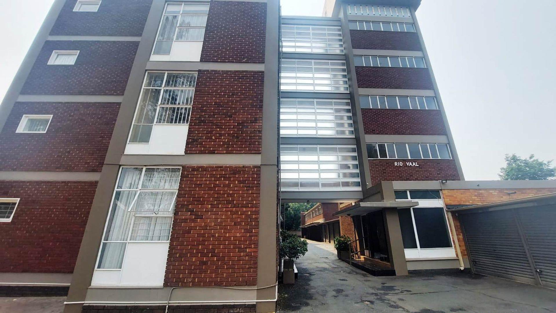 2 Bedroom Apartment / flat for sale in Three Rivers P24112410142