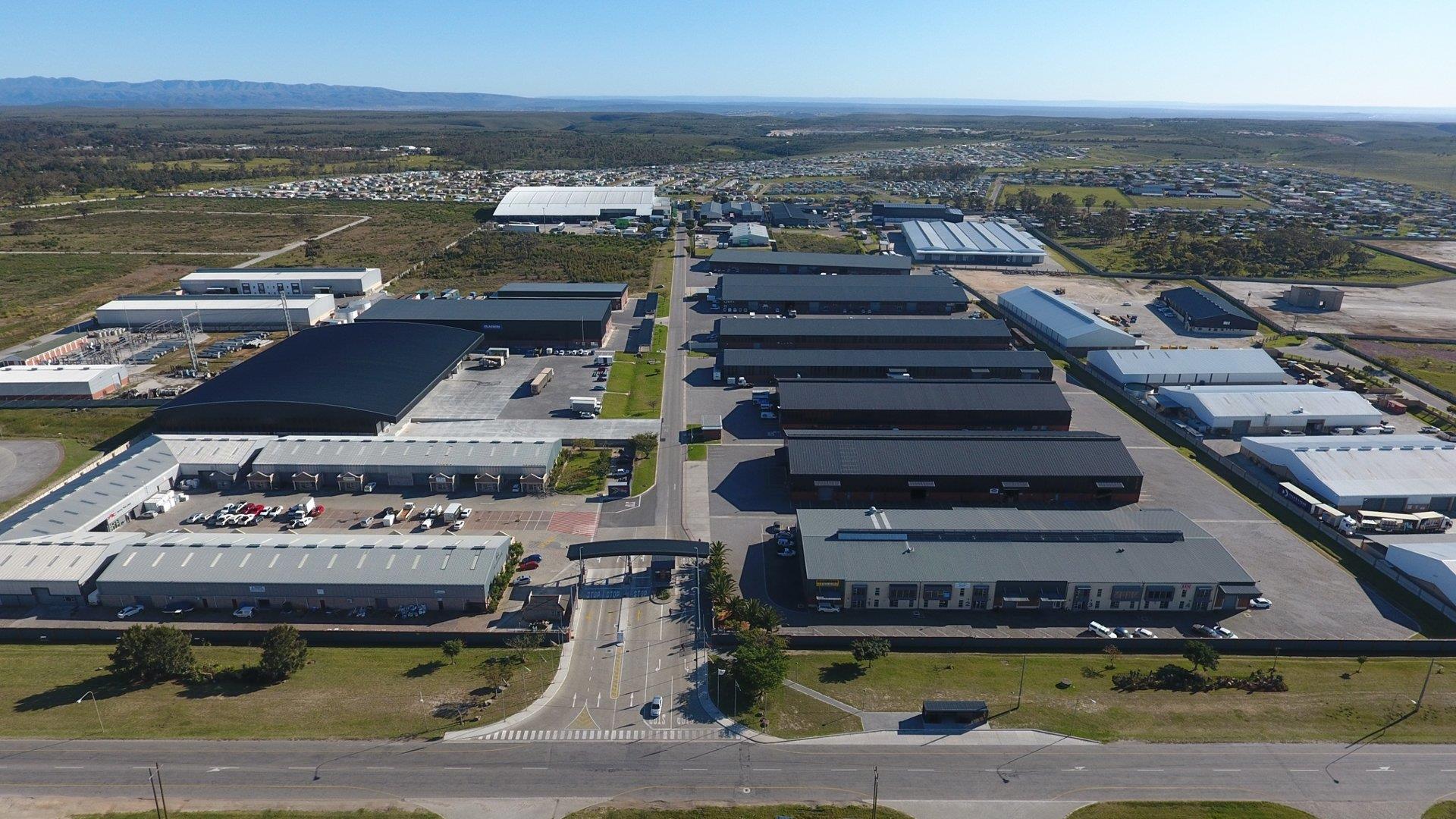 Industrial property to rent in Greenbushes Industrial Park 1 Cape