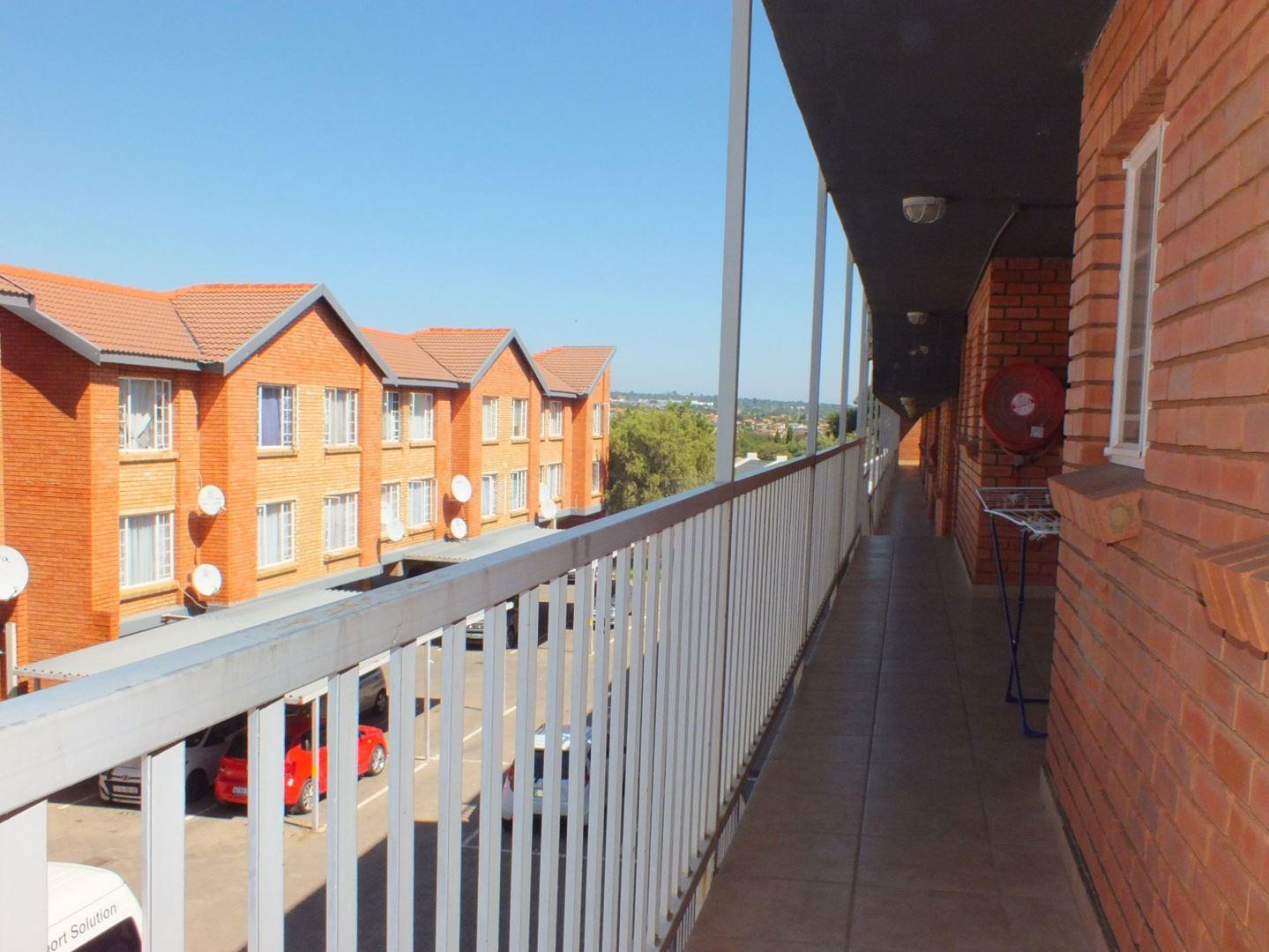 Arundo Estate Property Property and houses for sale in Arundo Estate